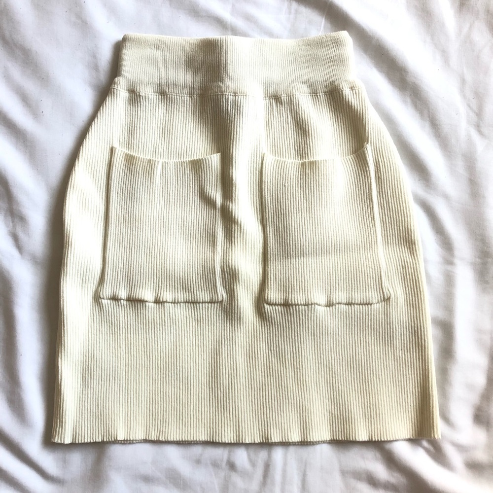 Cream mini skirt